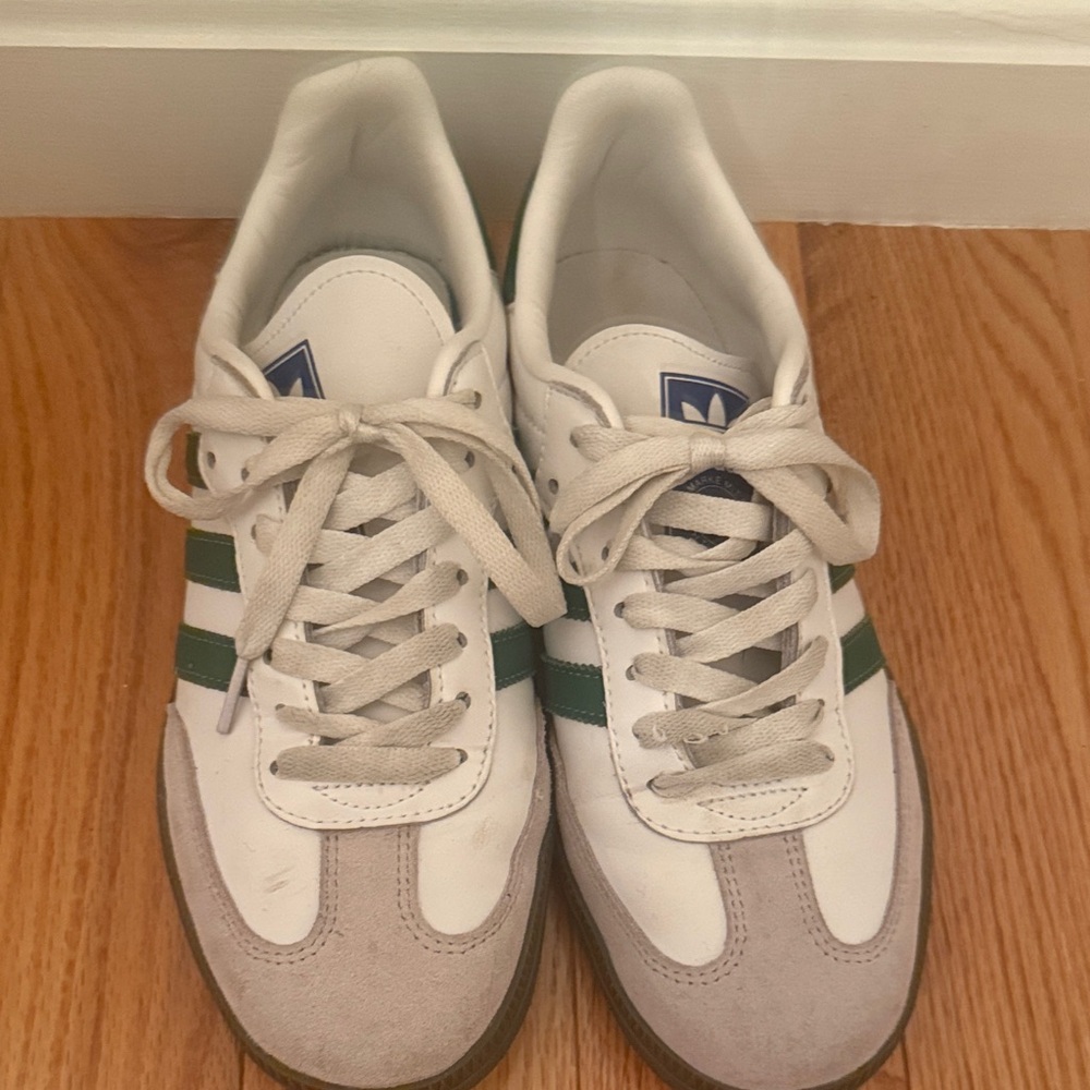 Adidas women’s White and Green Striped Sneakers